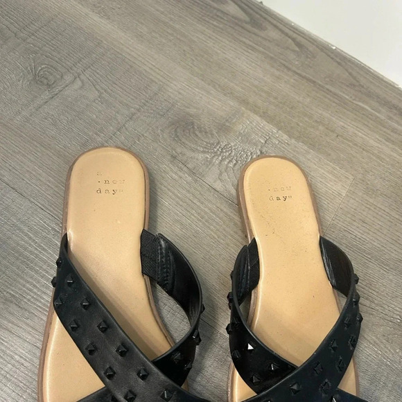 A new day studded sandals - Picture 2 of 6